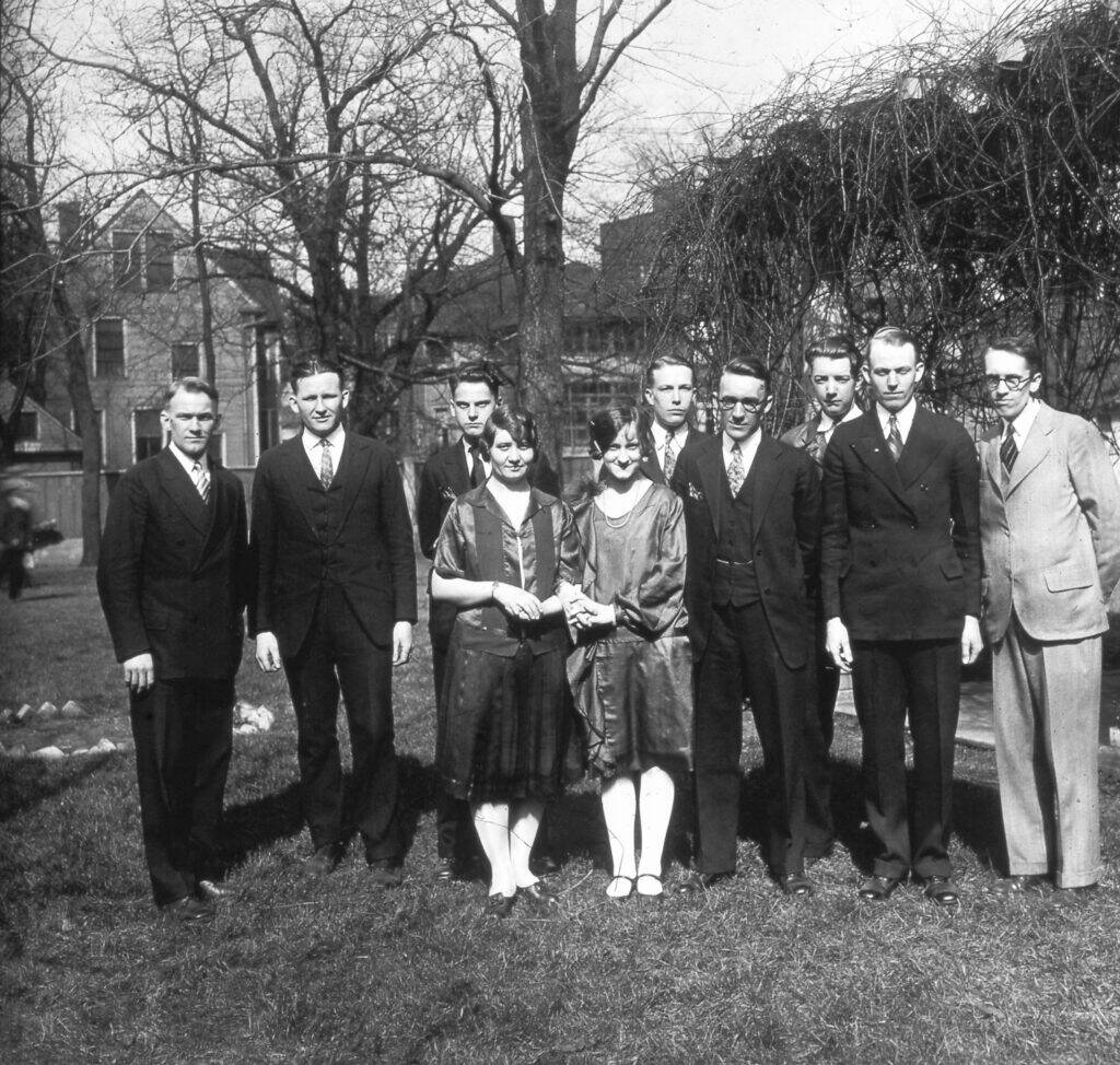 1920 Trinity Students