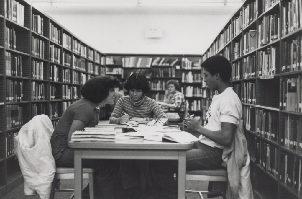 1970s, Students Studying in a groups in the Lew Library
